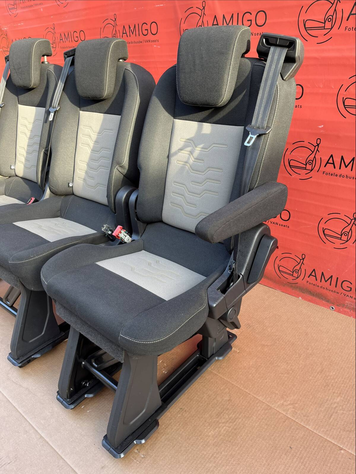Seat Ford Transit Custom ECKO bench rear seats armrests 2nd row RHD