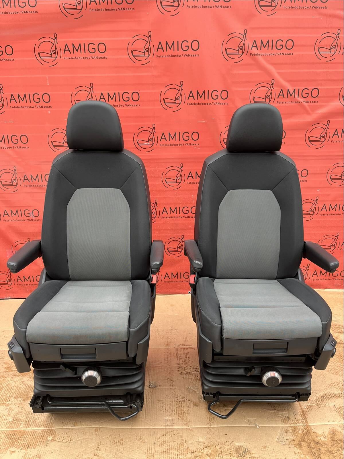 VW Crafter II MAN TGE 2016-2023 driver & passenger seat captain armrest suspension massage