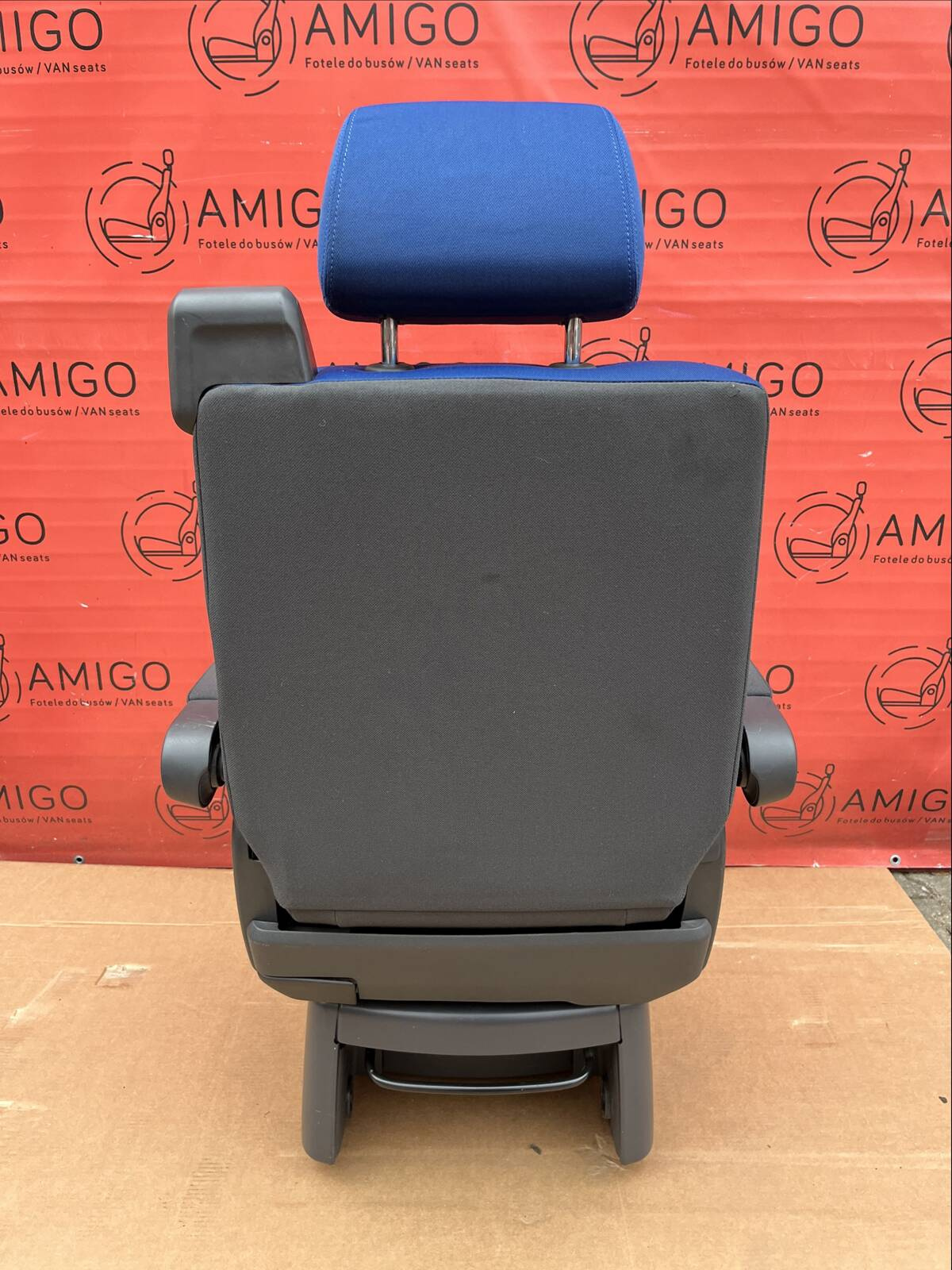 Seat single VW T5 Multivan Caravelle Anthracite Duo Blue rear t6 not swivel