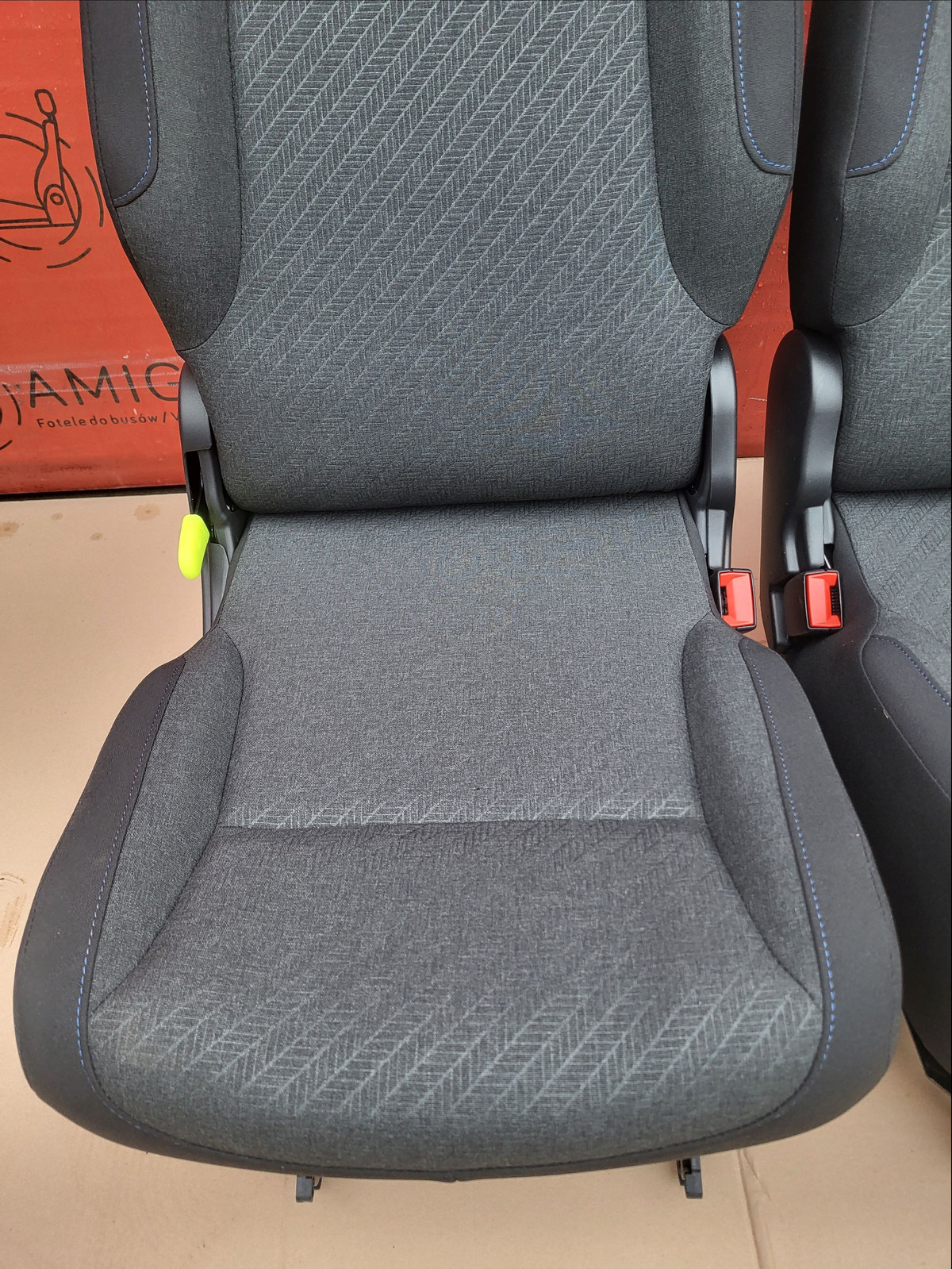 Seats set 3rd row single seat belts Berlingo Doblo Combo Partner Rifter ProAce City