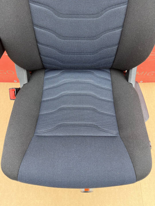 Iveco Daily VI 2014-2021 passenger seat adjustments comfort suspension heated