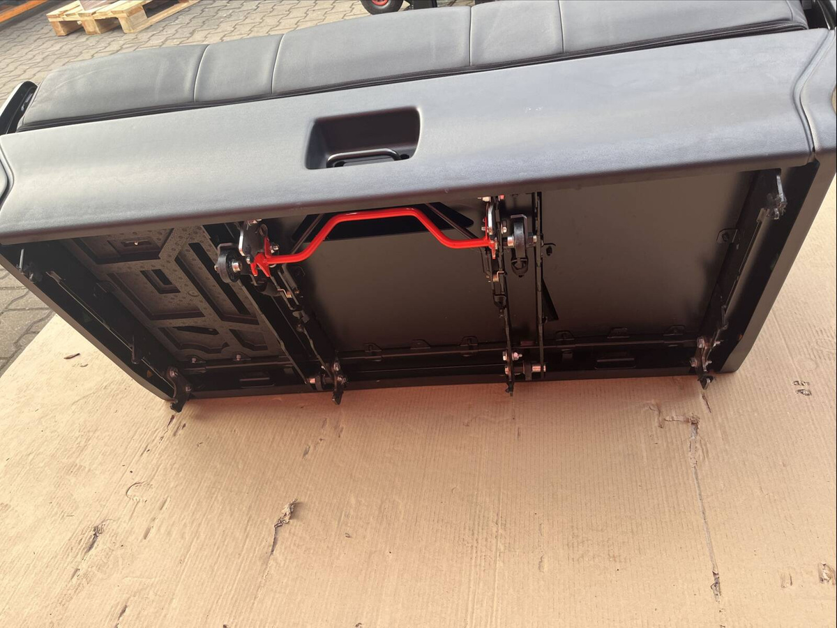 Seat rear bench bed Renault Trafic SpaceClass Escapade Black Leather