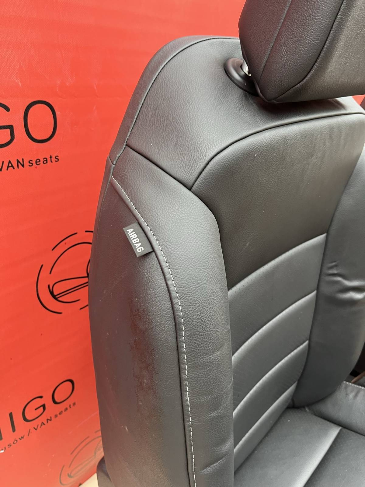 Front passenger driver seats leather Peugeot Traveller Proace Spacetourer Expert Jumpy Zafira Vivaro Scudo