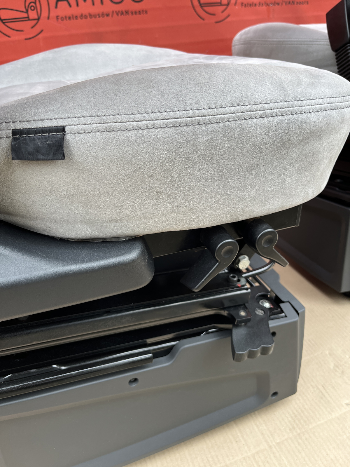 Seats Aguti Fiat Ducato Boxer Relay left right swivel driver seat passenger CAMPER HYMER