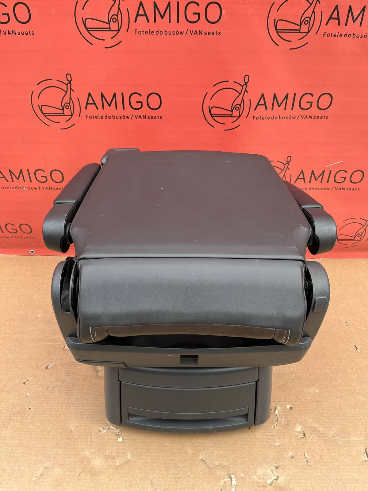 Seat VW T6 Multivan Caravelle Leather Mocha brown swivel rear T5 T6.1