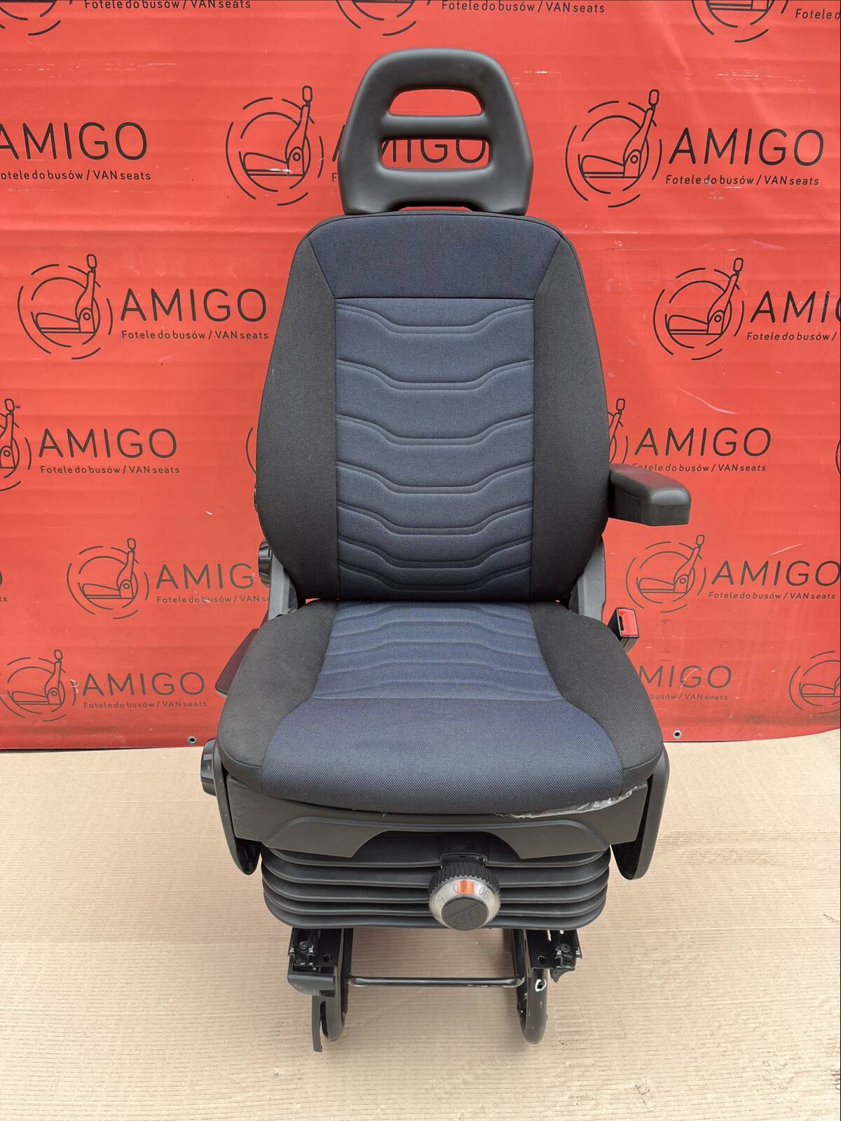 Iveco Daily VI 2014-2022 EU passenger | UK driver seat suspension single seat Armrest heated