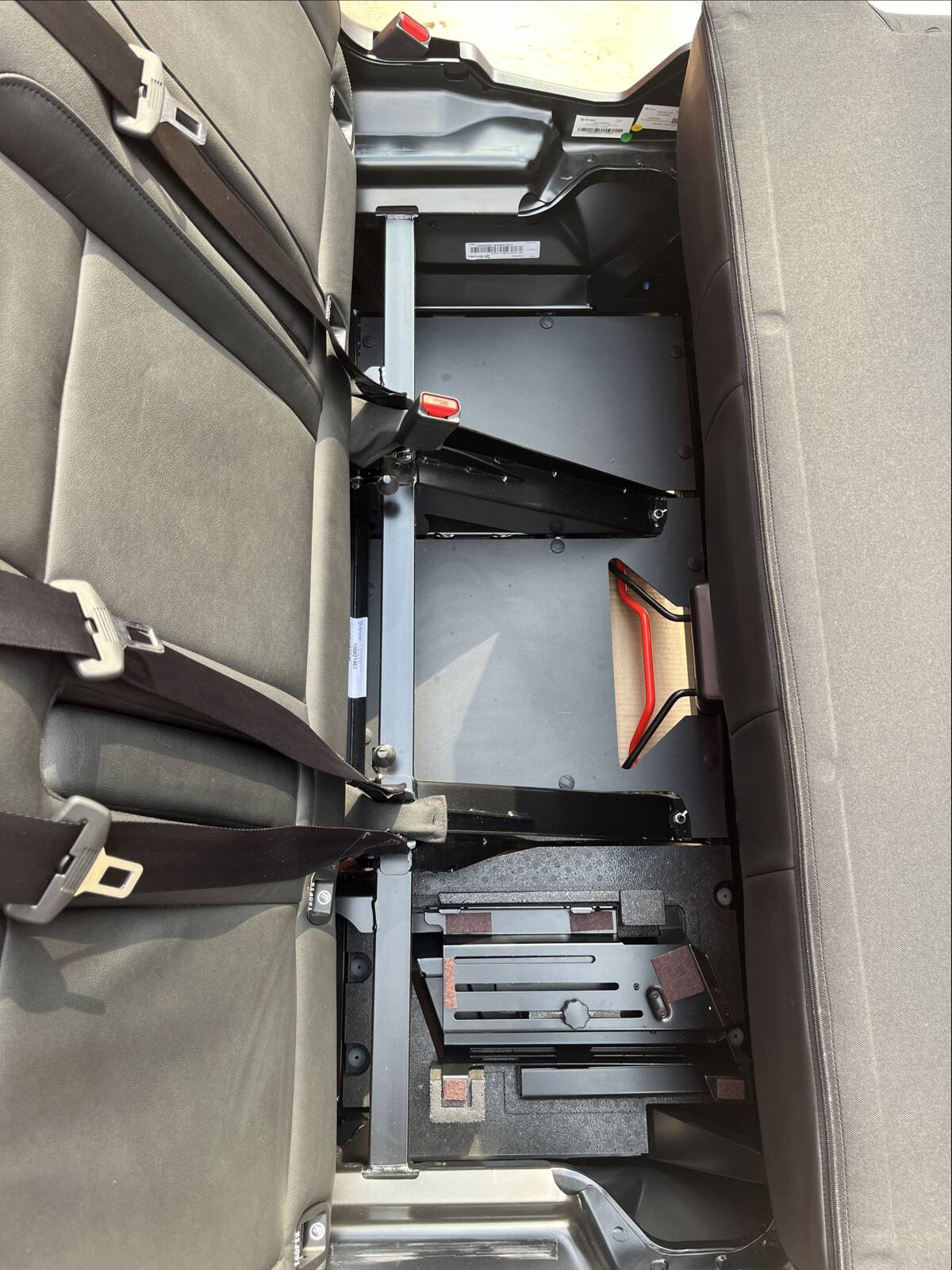 Seat rear bench bed Renault Trafic SpaceClass Escapade Black Leather