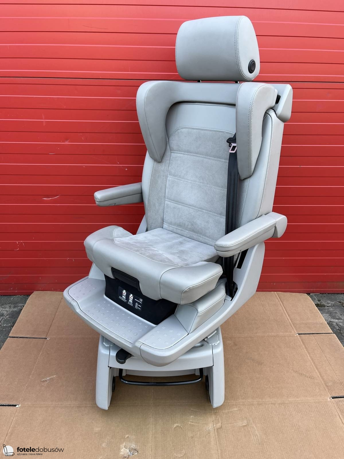 VW T6 Multivan Sitz Einzelsitz Drehsitz Kindersitze Leder grau ISOFIX T5