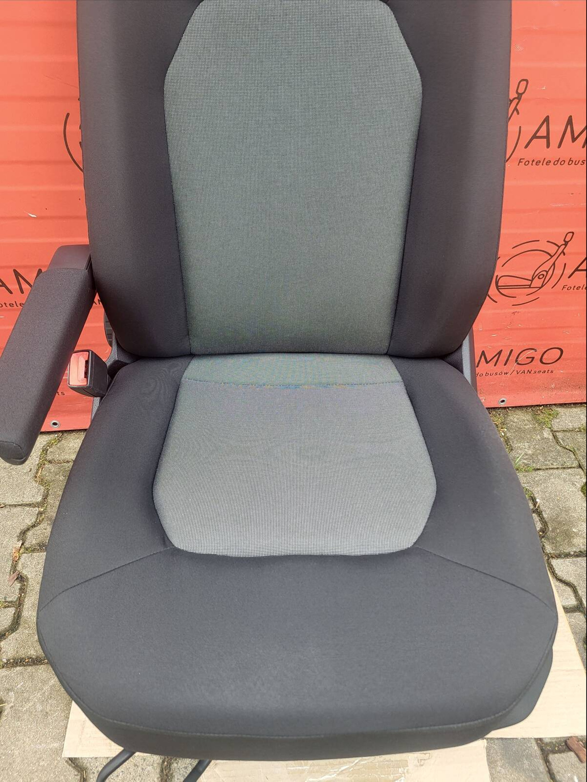 Seat VW Crafter UK passenger | EU driver seat armrest