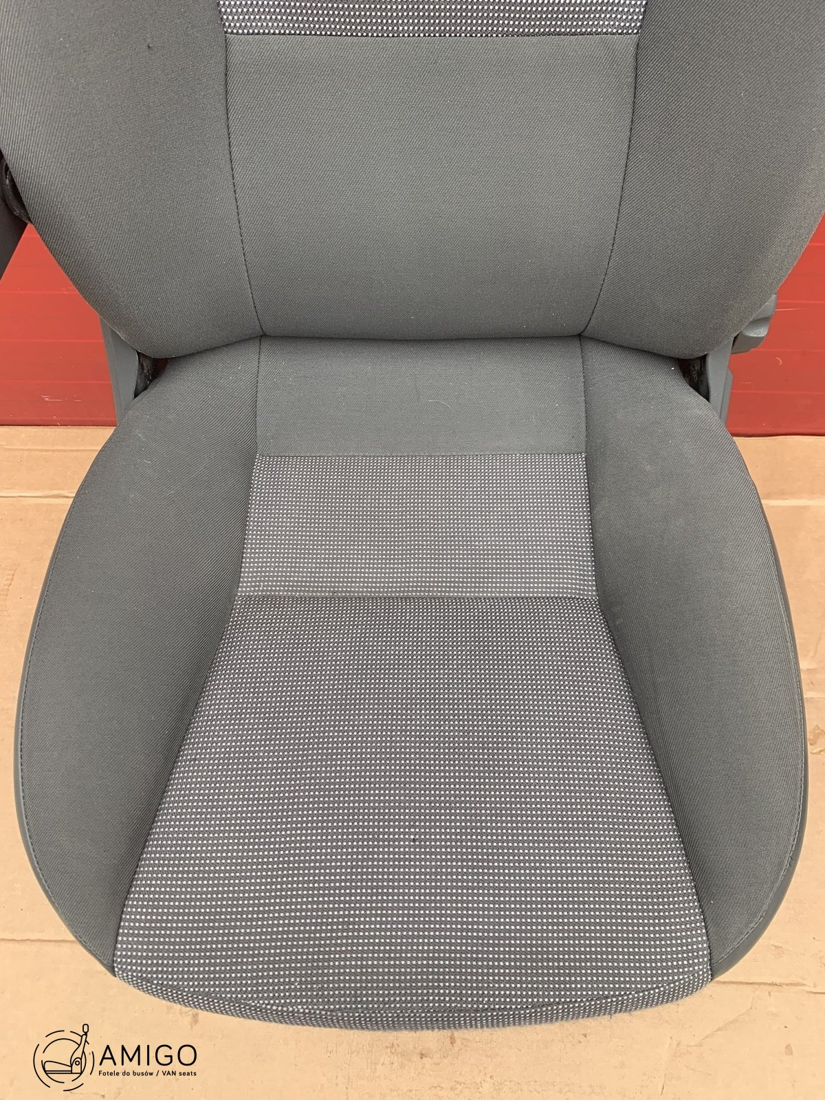 Seat Fiat Ducato Boxer Jumper Relay UK passenger | EU driver seat armrest adjustments