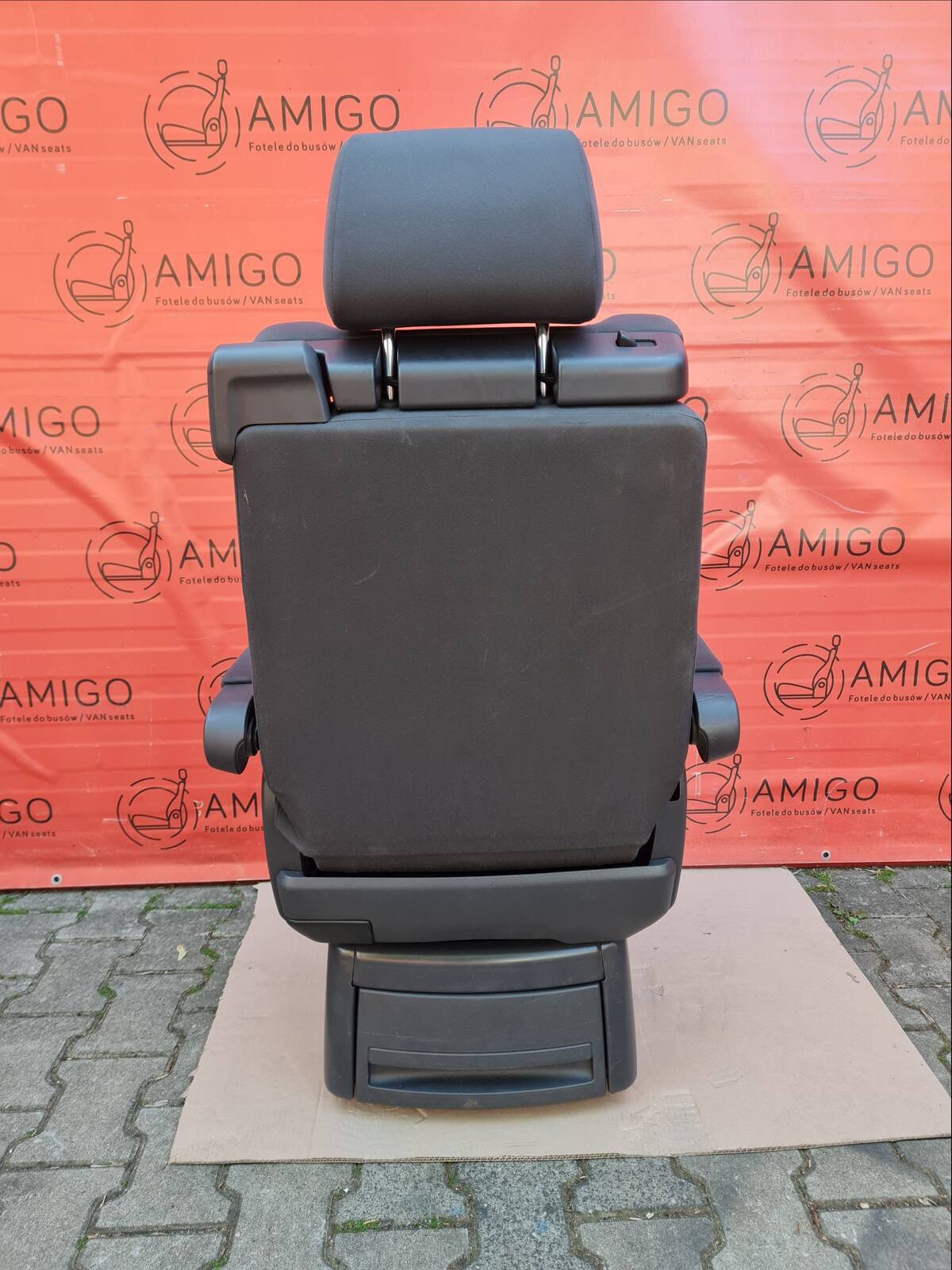 Seat VW T5.1 T5 Multivan Caravelle Cheyenne anthracite swivel rear for child