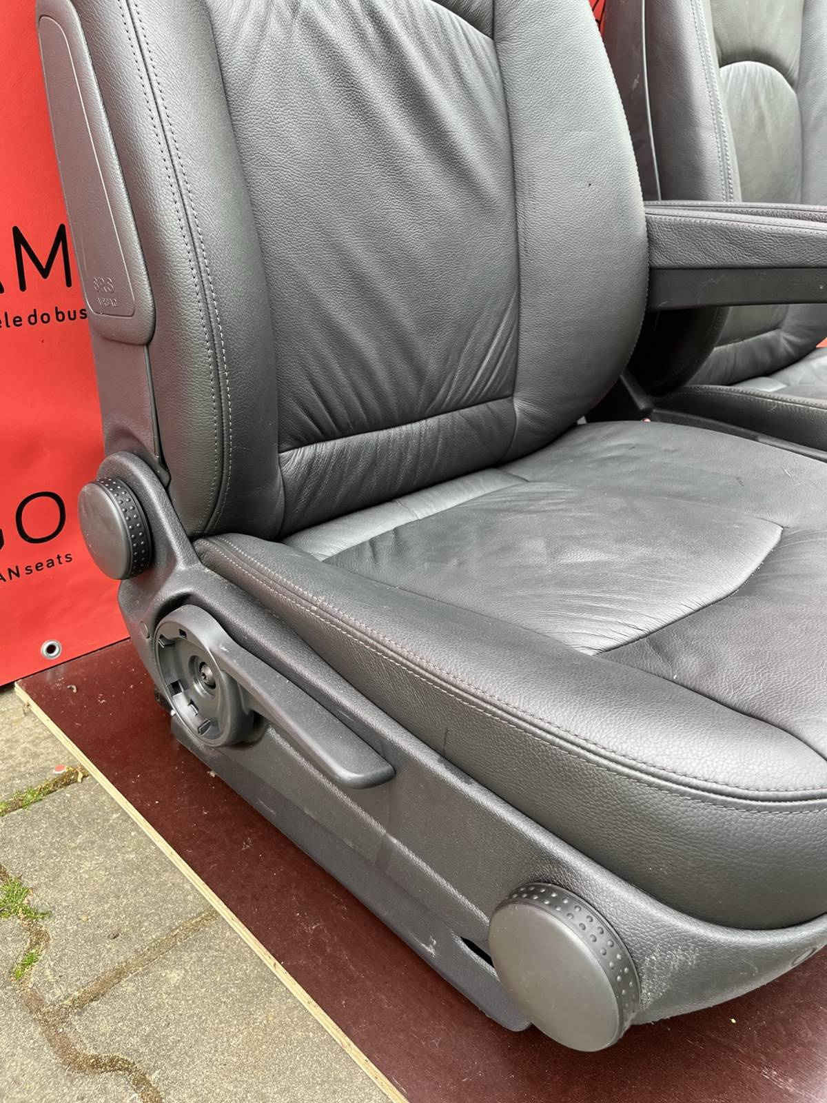 Seat Mercedes Vito W639 driver passenger 2003-2014 armrest adjustments