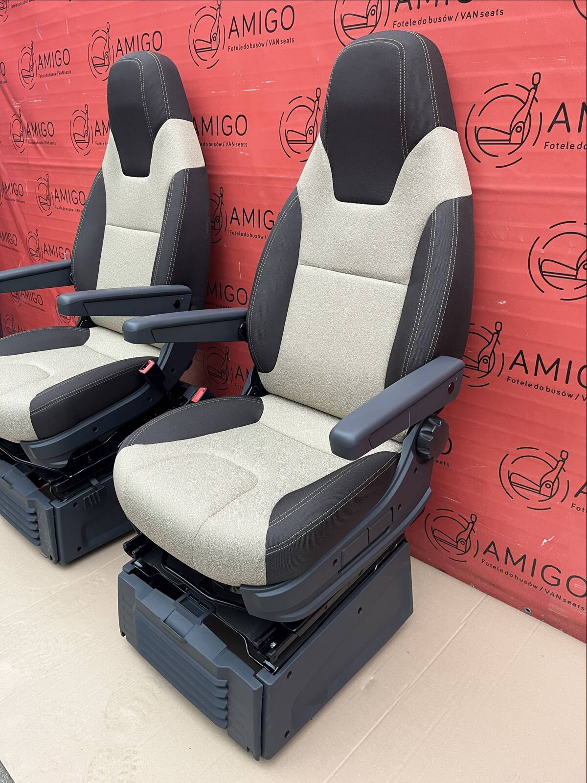 Seats Fiat Ducato Boxer Relay Proace Max Movano C left right swivel driver seat passenger CAMPER HYMER