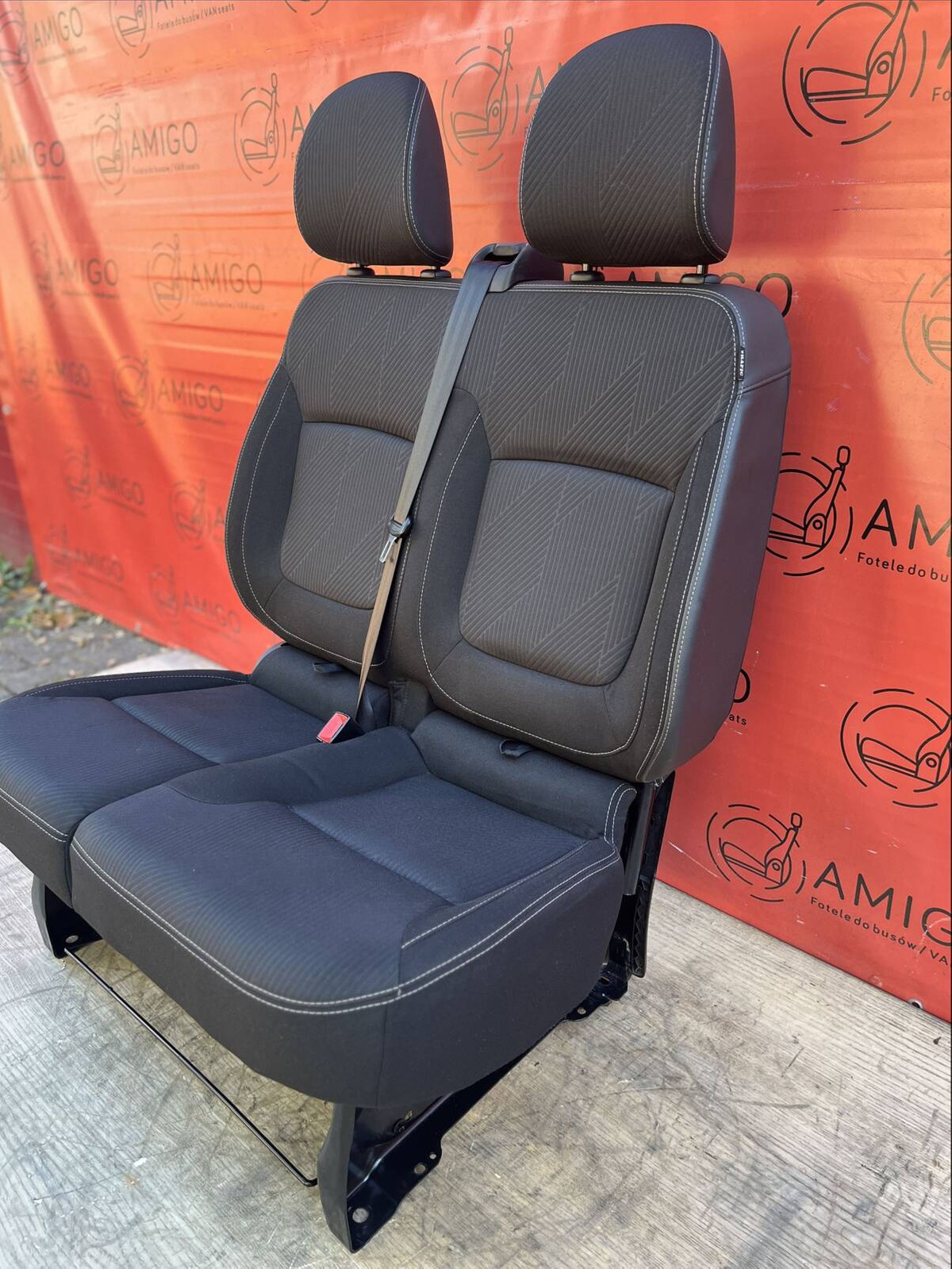 Seat Renault Trafic Vivaro NV300 TALENTO front double passenger JAVA RHD