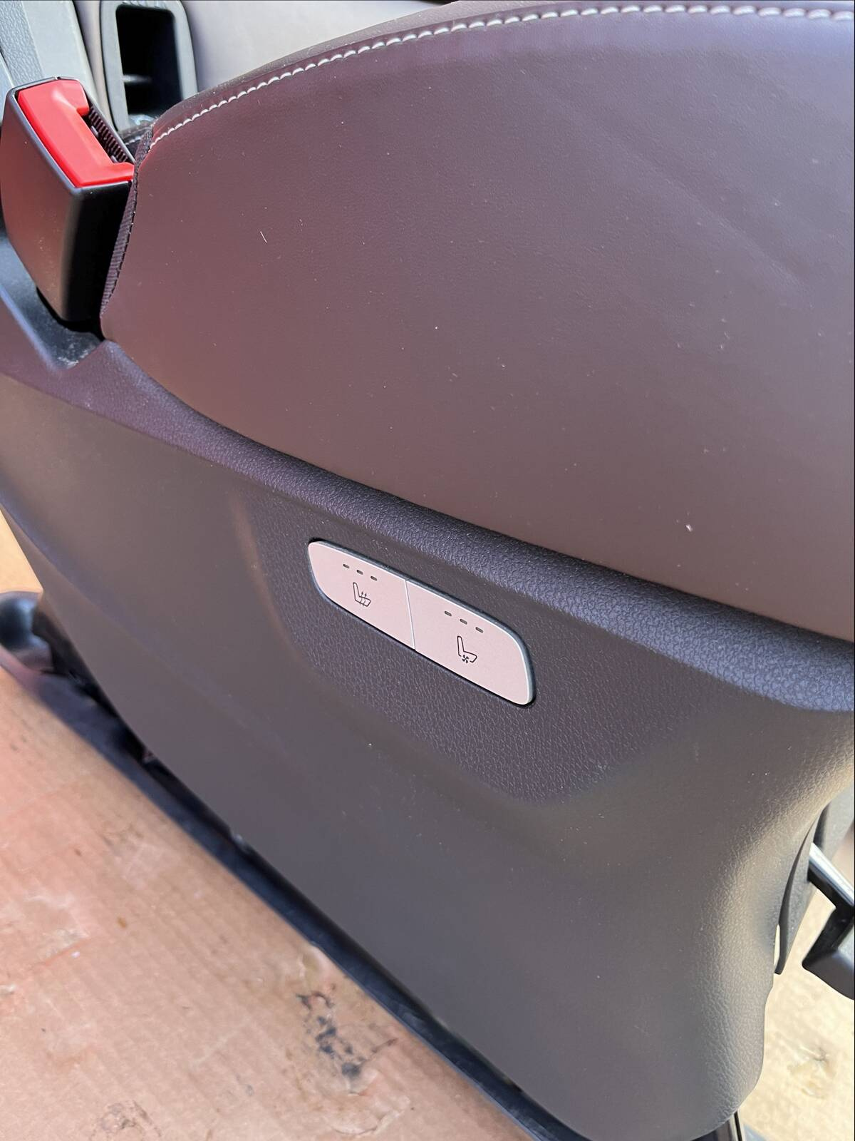 Seat single rear Mercedes V-class W447 Leather Nappa Maron Brown heated ventilated