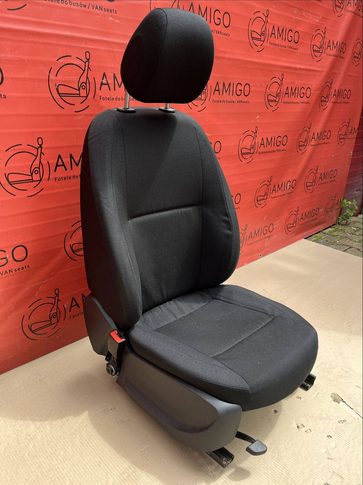 Seat Mercedes Vito W447 UK passenger | EU driver armrest adjustments