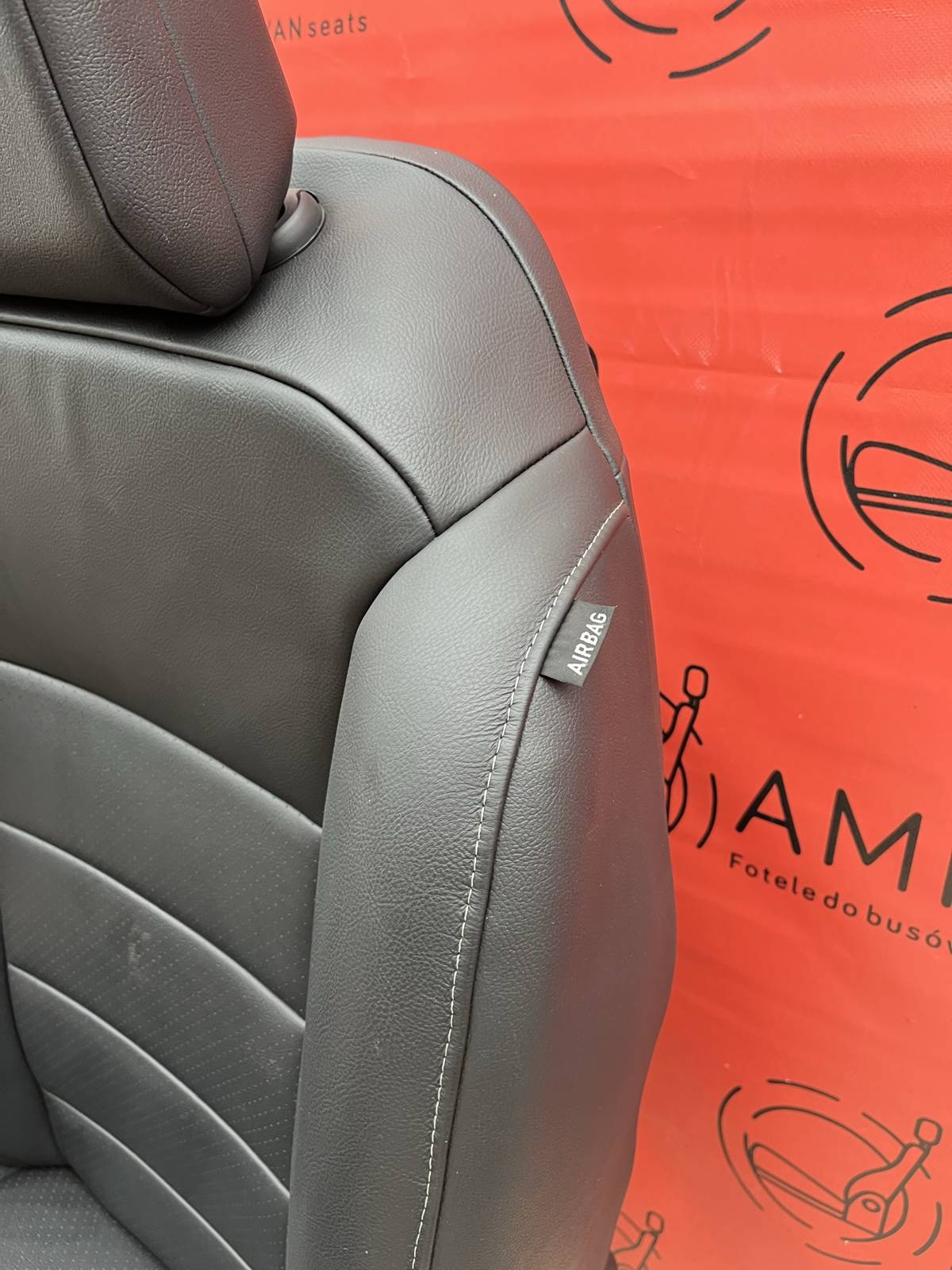 Front passenger driver seats leather Peugeot Traveller Proace Spacetourer Expert Jumpy Zafira Vivaro Scudo