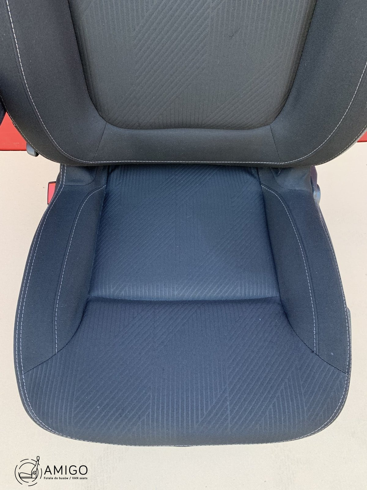 Seat UK passenger | EU driver Renault Trafic Opel Vauxhall Vivaro NV300 Talento armrest