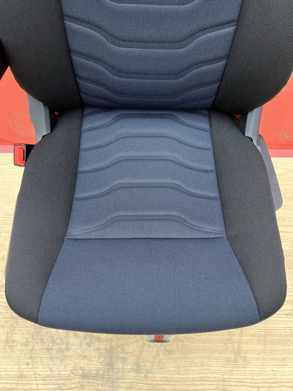 Iveco Daily VI 2014-2022 UK passenger | EU driver seat adjustments comfort suspension