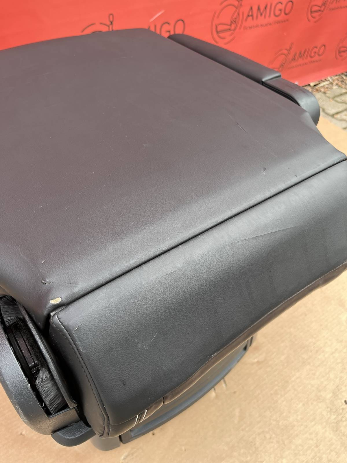 Seat VW T6 Multivan Caravelle Leather Mocha brown swivel rear T5 T6.1