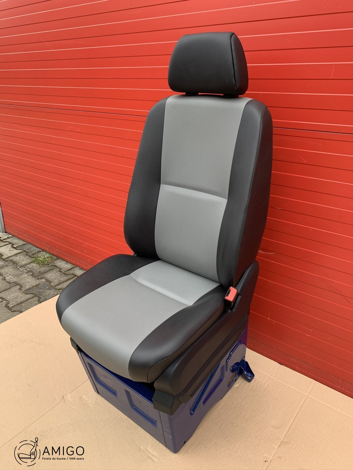 Seat VW Crafter I 2006-2016 EU passenger | UK driver Leatherette Heating