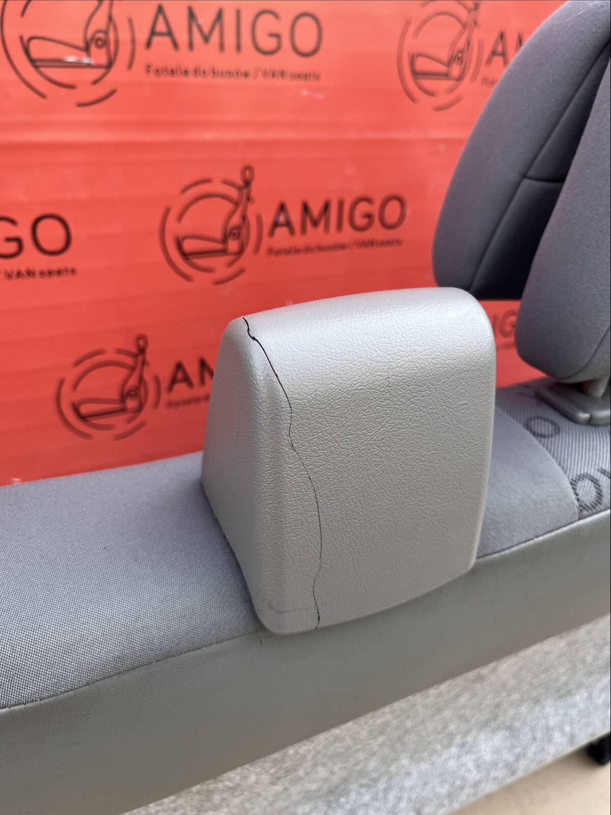 Seat VW Crafter I Mercedes Sprinter W906 2006-2016 rear triple bench OX armrest