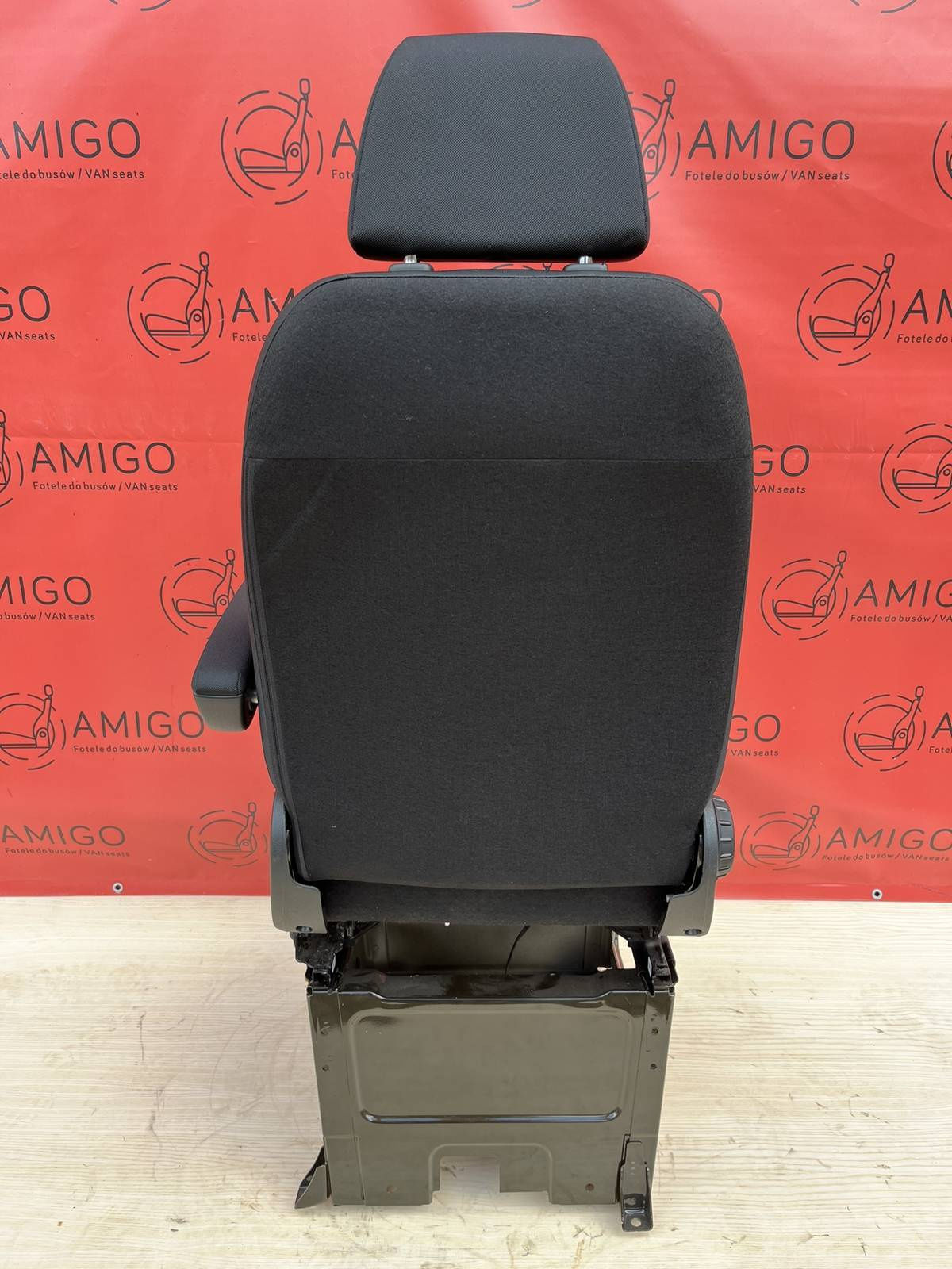 Seat Mercedes Sprinter W907 EU passenger seat | UK driver 2018-2022 Caluma with base