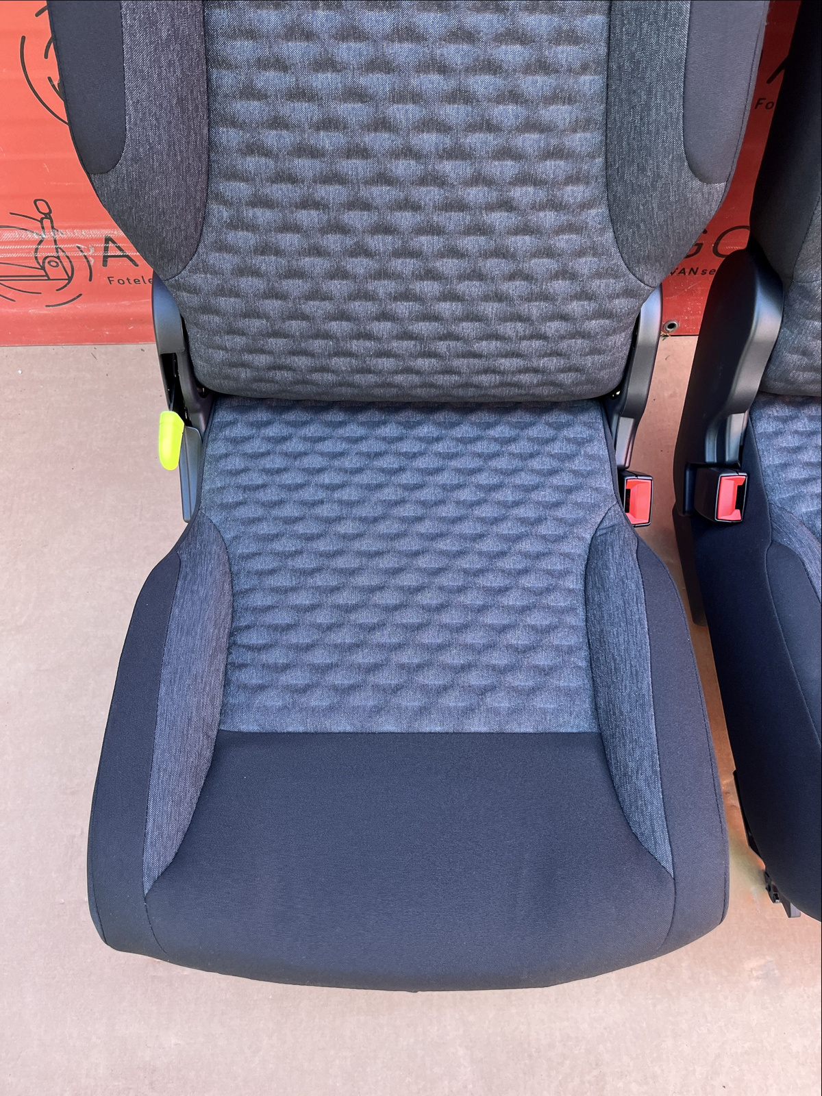 Seats set 3rd row single Berlingo Doblo Combo Partner Rifter ProAce City