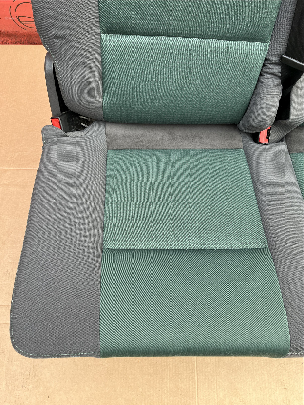 Bench rear triple seat VW T5 Multivan Caravelle Anthracite Duo Green