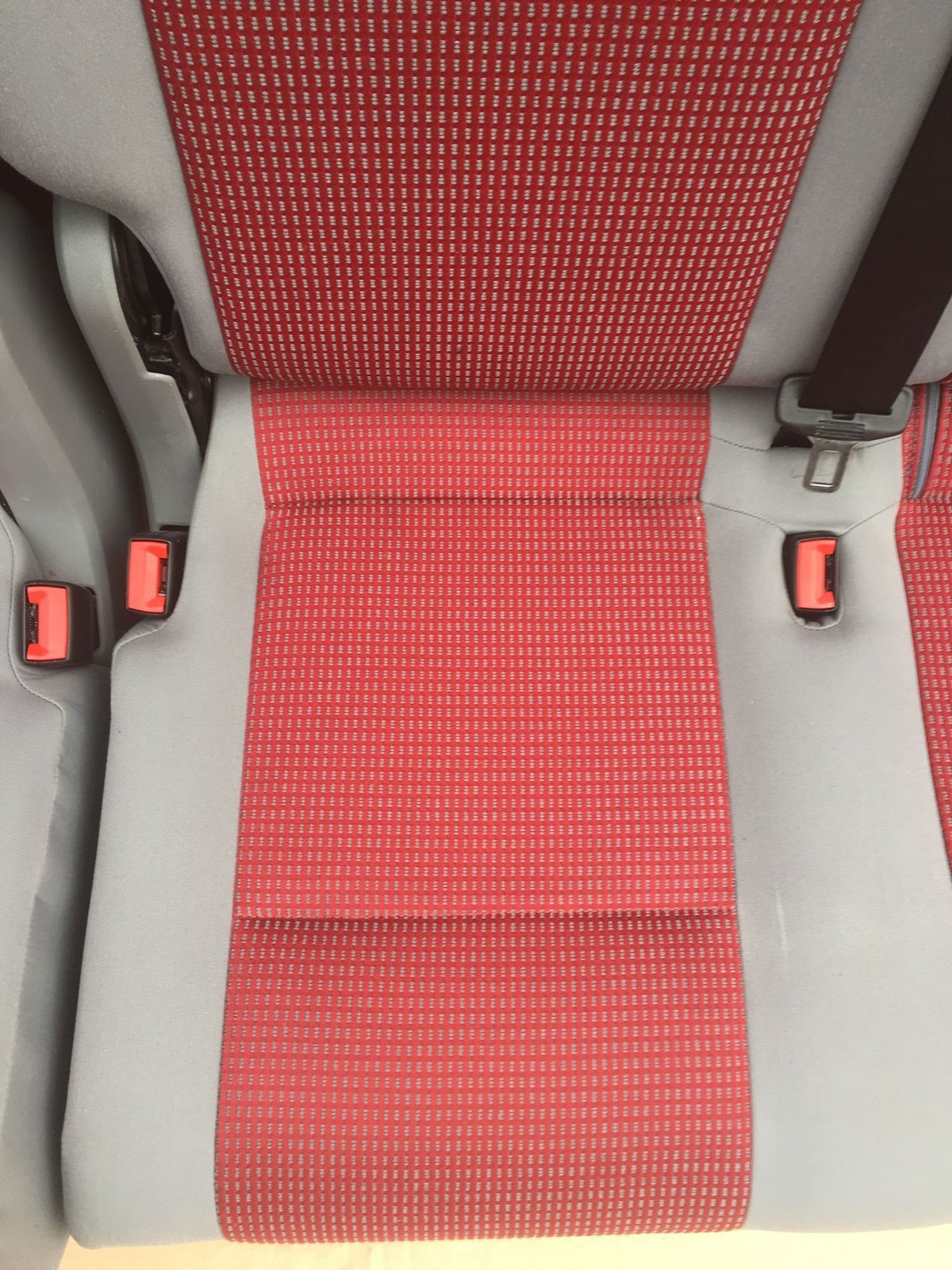 Seat rear bench double VW Caddy second row red grey