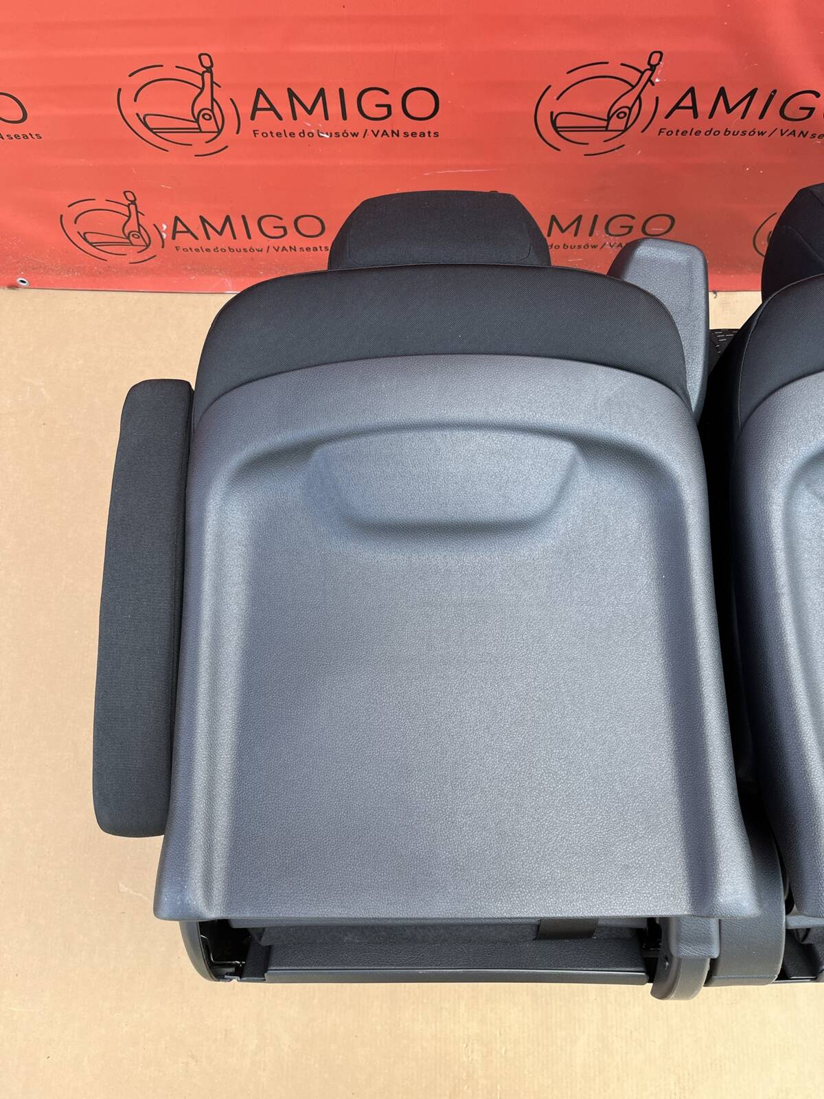 Rear Seat Triple bench single 2+1 MERCEDES W447 Vito Tourer CALUMA LHD armrests